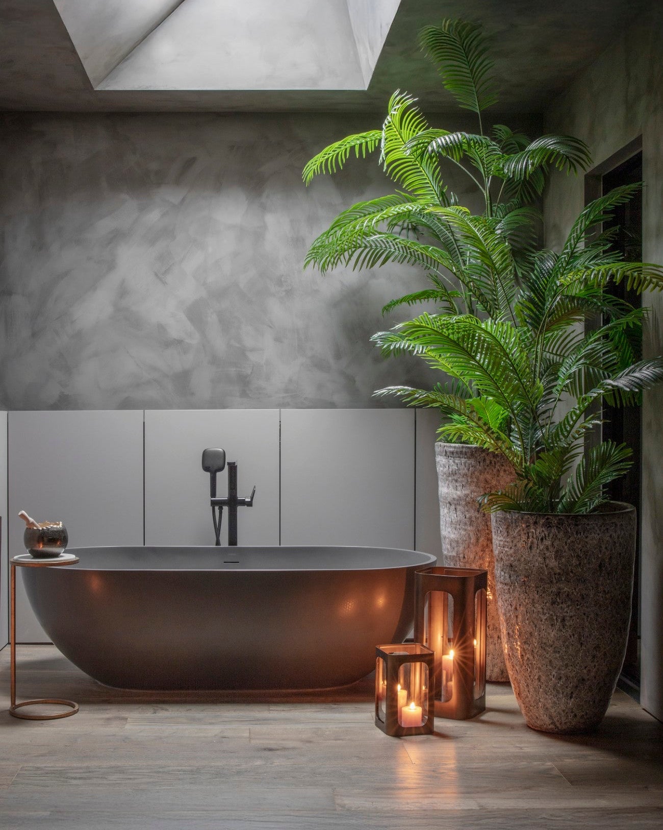 Thorpe Metal And Glass Hurricane