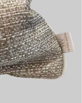 VW Urbon Collection Flat Iron Quartz Cushion