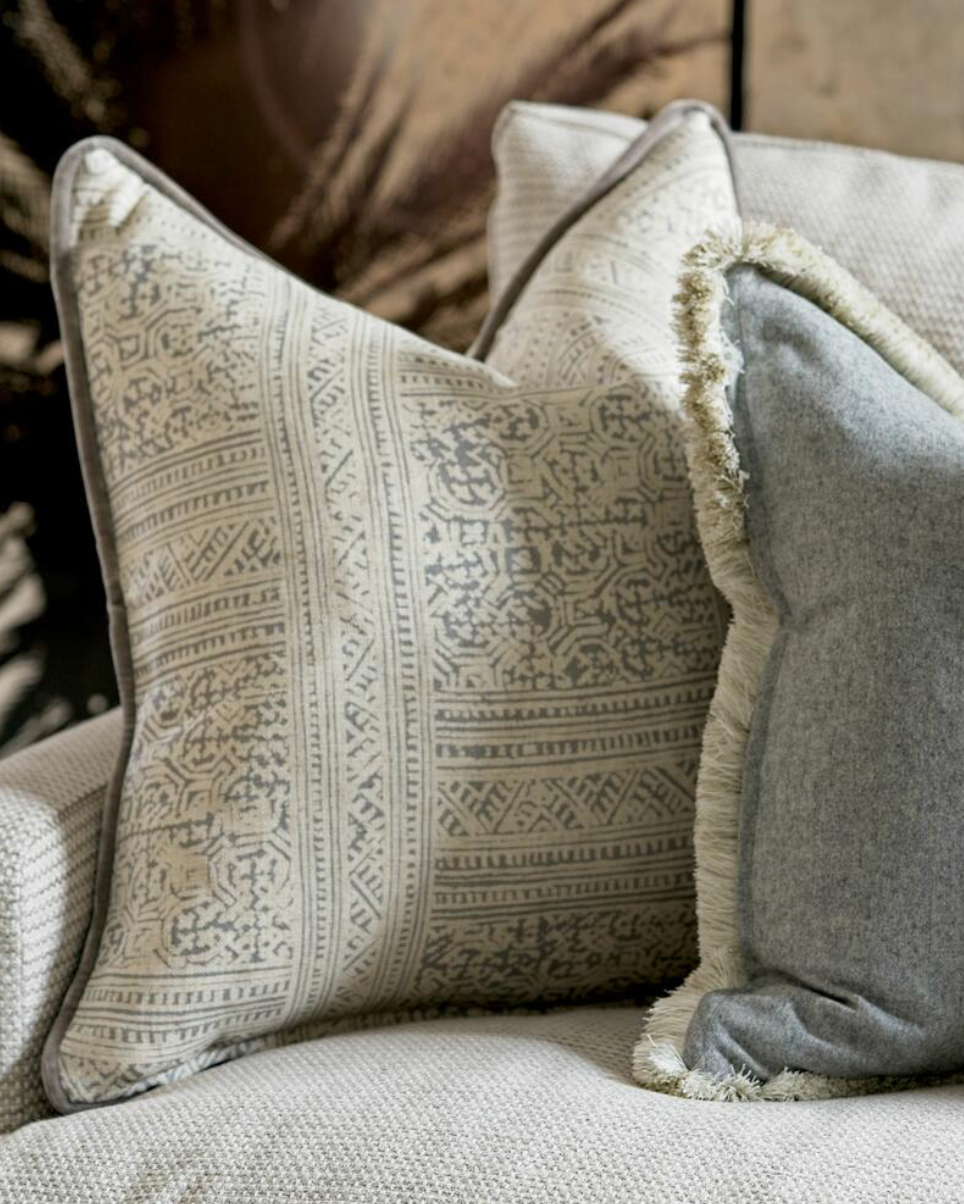 Ostuni Storm/Medici Cushion