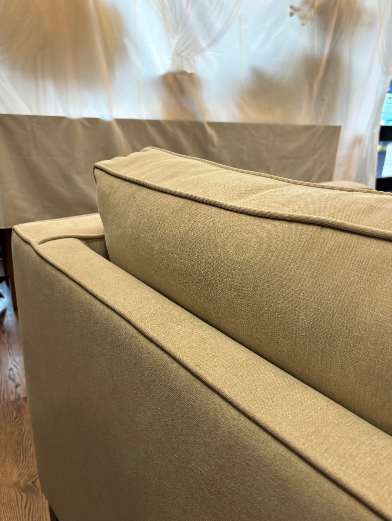 Ecto Bespoke Sofa Showroom Display