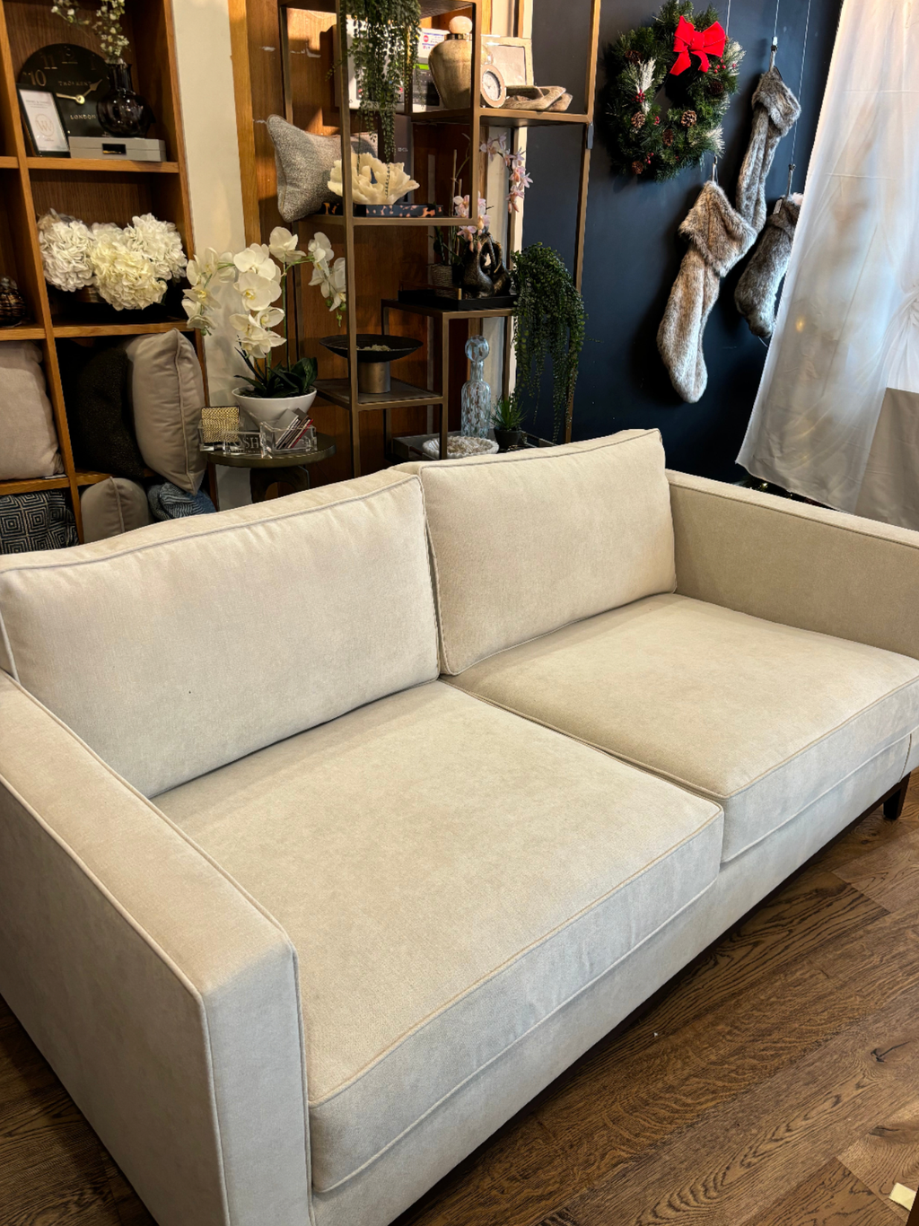 Ecto Bespoke Sofa Showroom Display