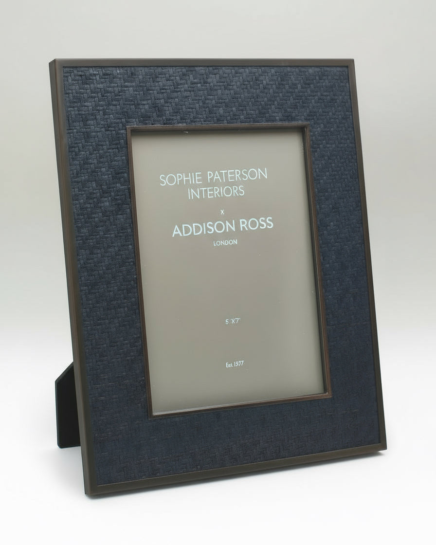 8x10 Midnight Rattan Frame