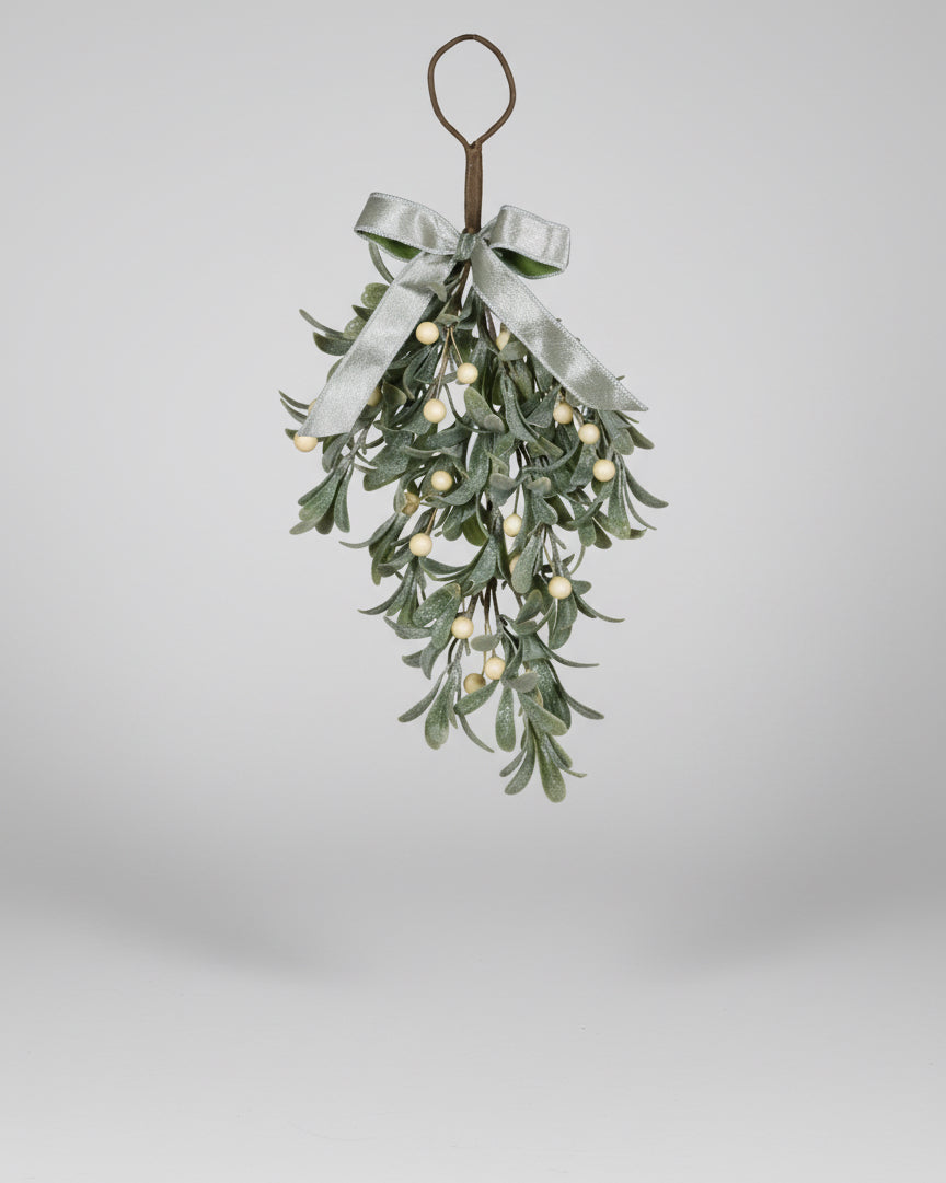 Frosted Mistletoe Teardrop