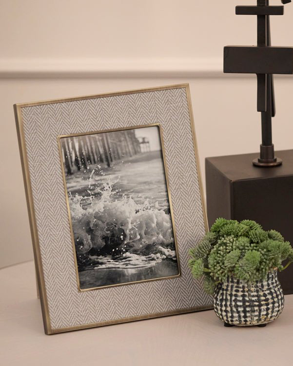 5x7 Oatmeal Herringbone Frame