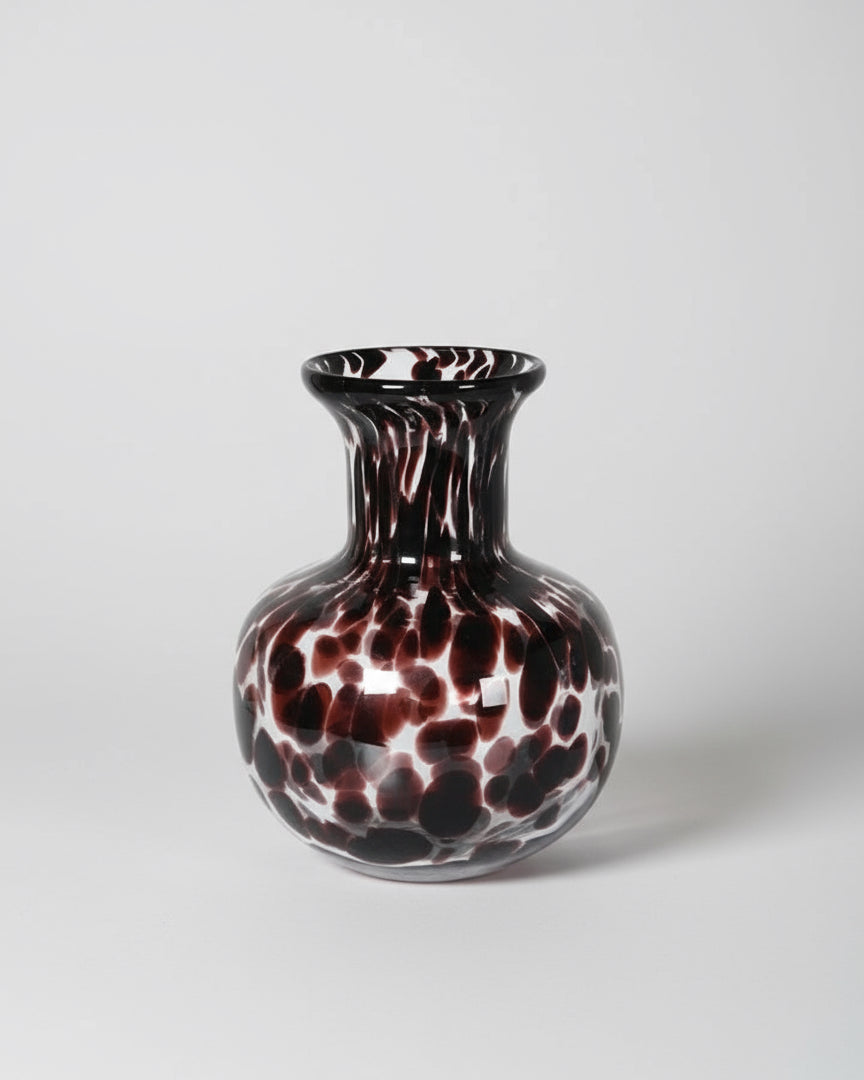 Small Shell Effect Vase